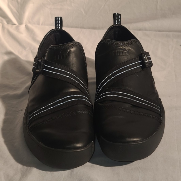 Puma Other - Puma Men's Black Velcro Elastic Slip-on Size 11.5
